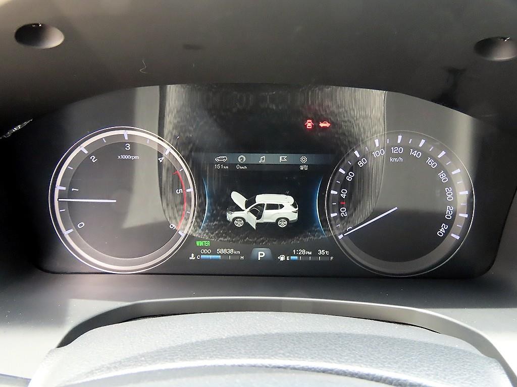 KG모빌리티(쌍용) 렉스턴 G4렉스턴 디젤 2.2 4WD 유라시아 에디션 이미지 9