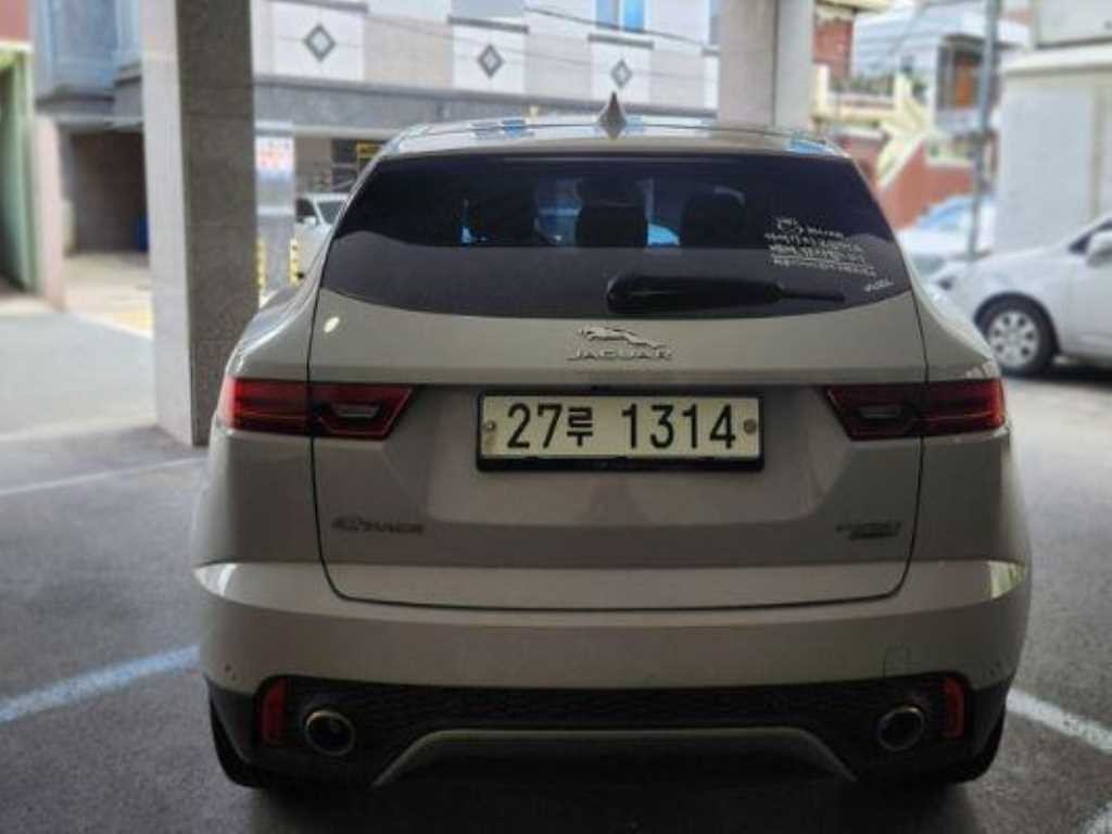 재규어 E-PACE P250 S 이미지 2