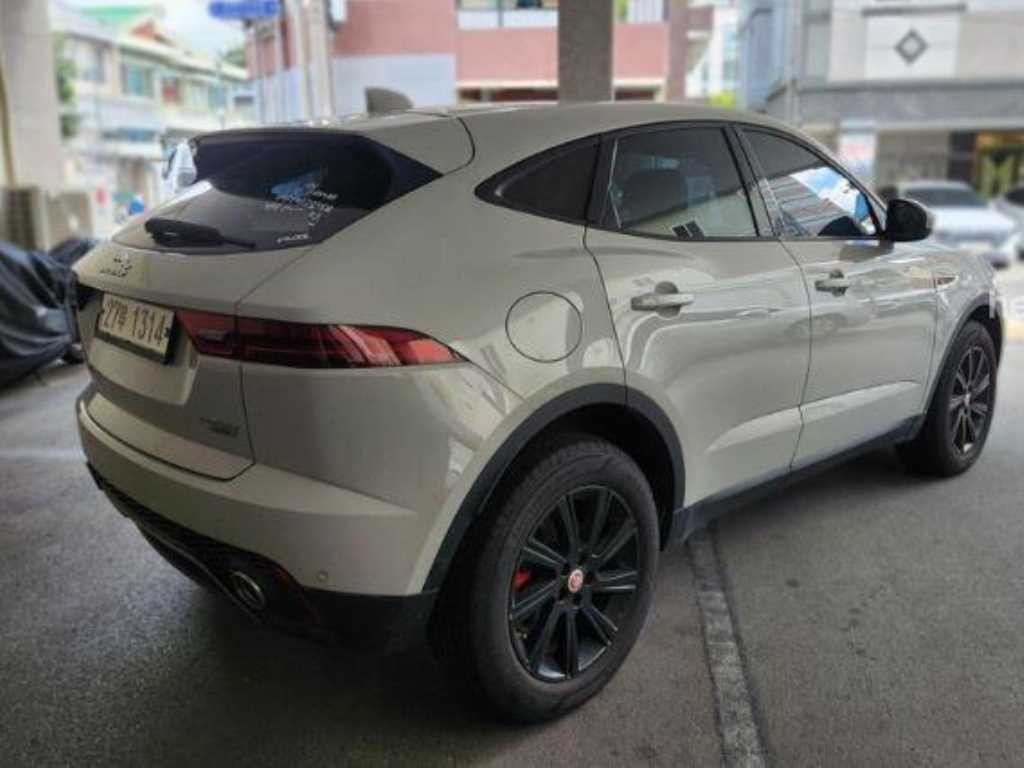 재규어 E-PACE P250 S 이미지 3