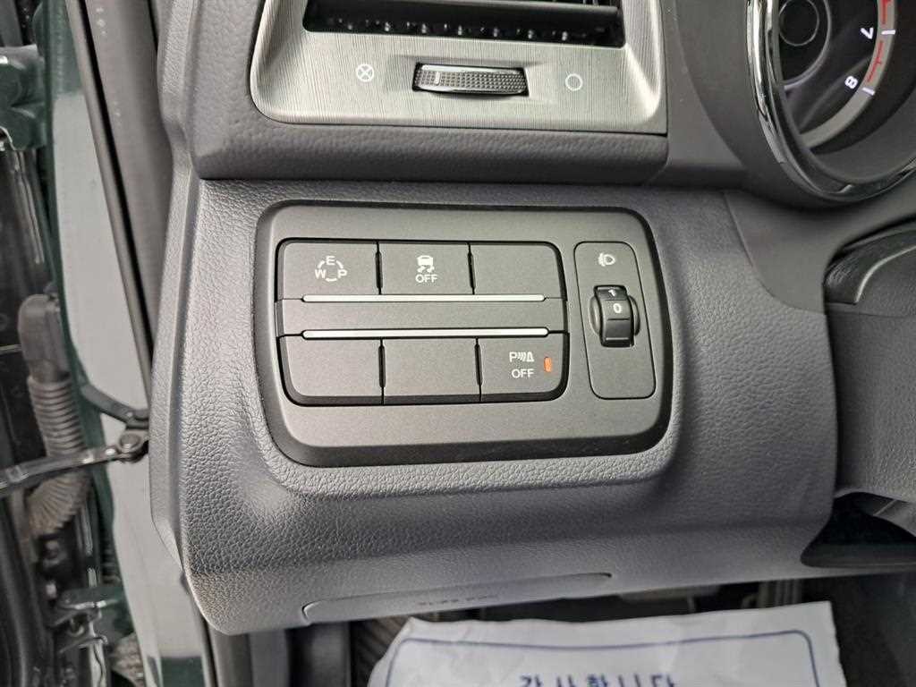 KG모빌리티(쌍용) 티볼리 티볼리 아머 2WD 가솔린 LX 이미지 11