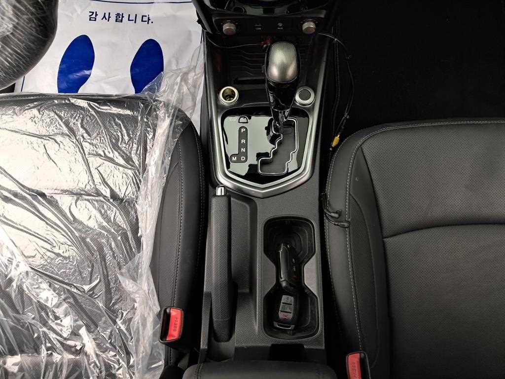 KG모빌리티(쌍용) 티볼리 티볼리 아머 2WD 가솔린 LX 이미지 12