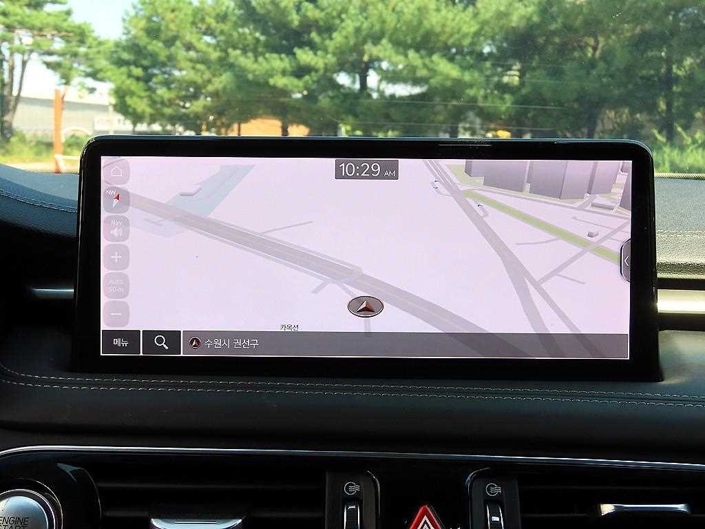 제네시스 G70 더 뉴 G70 가솔린 2.0T 4WD 이미지 14