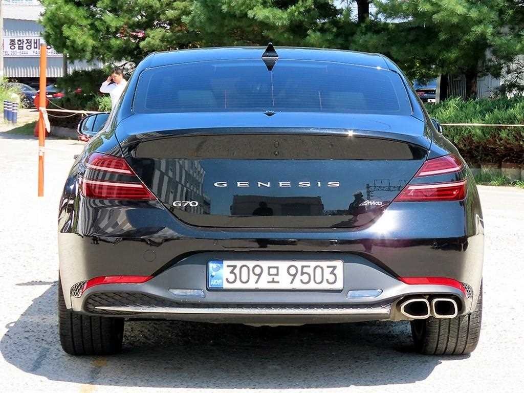 제네시스 G70 더 뉴 G70 가솔린 2.0T 4WD 이미지 4