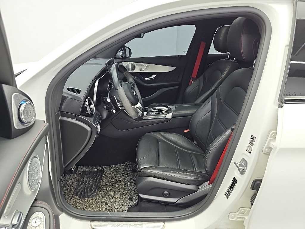 벤츠 GLC 클래스 GLC클래스 X253 AMG GLC 43 4MATIC 쿠페 이미지 11