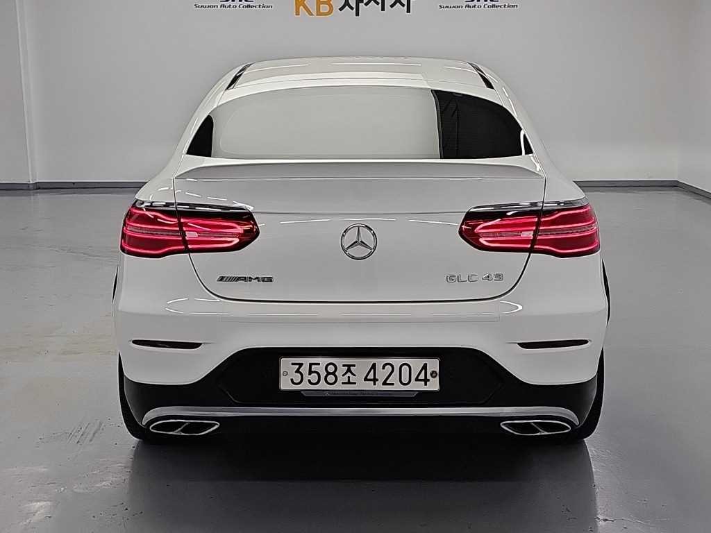 벤츠 GLC 클래스 GLC클래스 X253 AMG GLC 43 4MATIC 쿠페 이미지 3