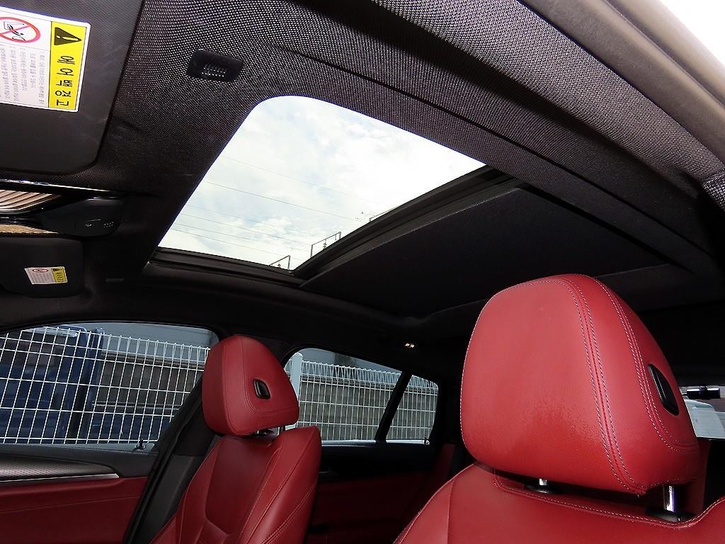 BMW X4 X4 (G02) xDrive 20i M 스포츠 X 기본형 이미지 18