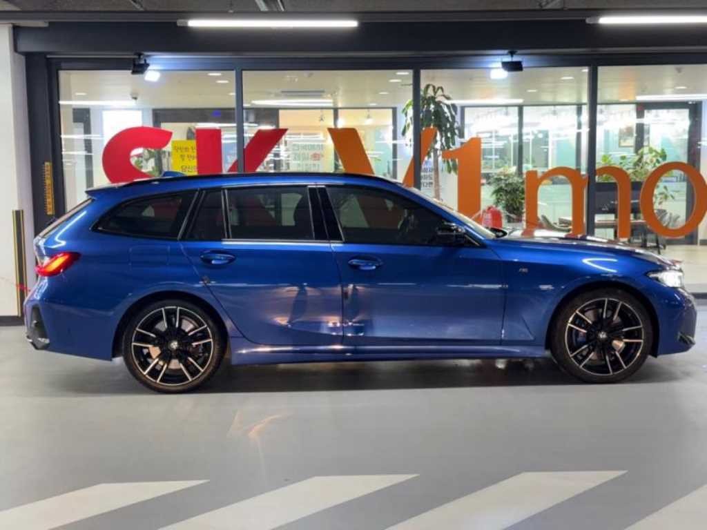 BMW 3시리즈 3시리즈 (G20) M340i xDrive 투어링 이미지 3