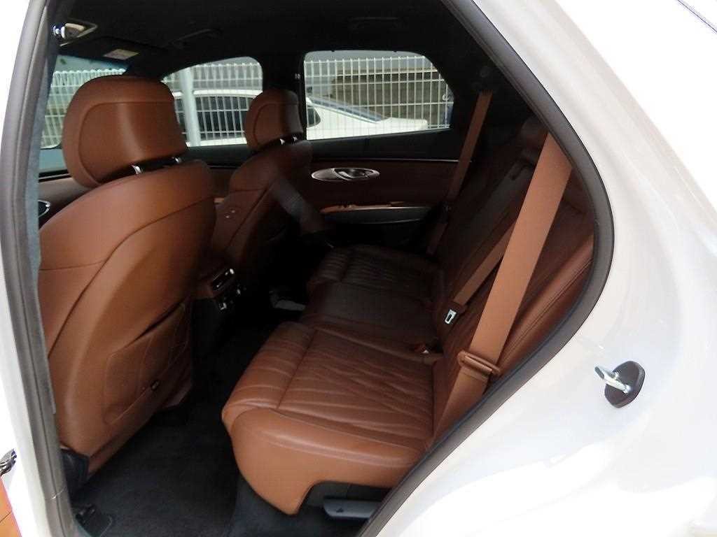 제네시스 GV70 2.5T 가솔린 AWD 이미지 6