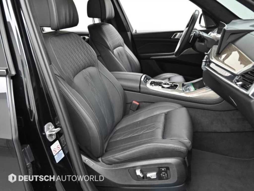 BMW X7 X7 (G07) xDrive 40d 디자인 퓨어 엑셀런스 6인승 이미지 12