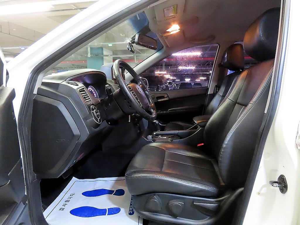 KG모빌리티(쌍용) 코란도 코란도스포츠 디젤 2WD CX5 클럽 이미지 6