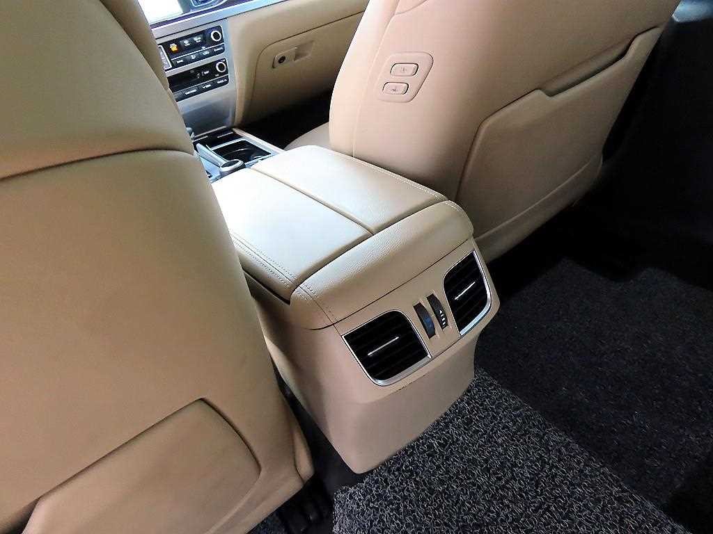 제네시스 G80 3.3 GDI AWD 프리미엄 럭셔리 이미지 14