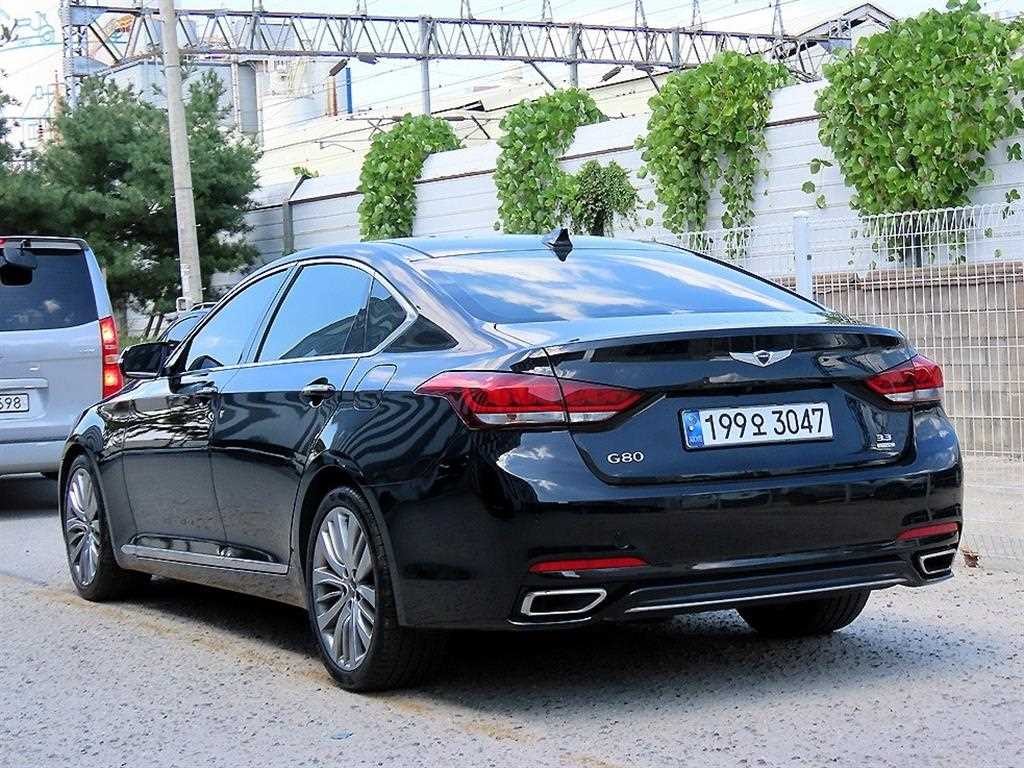 제네시스 G80 3.3 GDI AWD 프리미엄 럭셔리 이미지 3