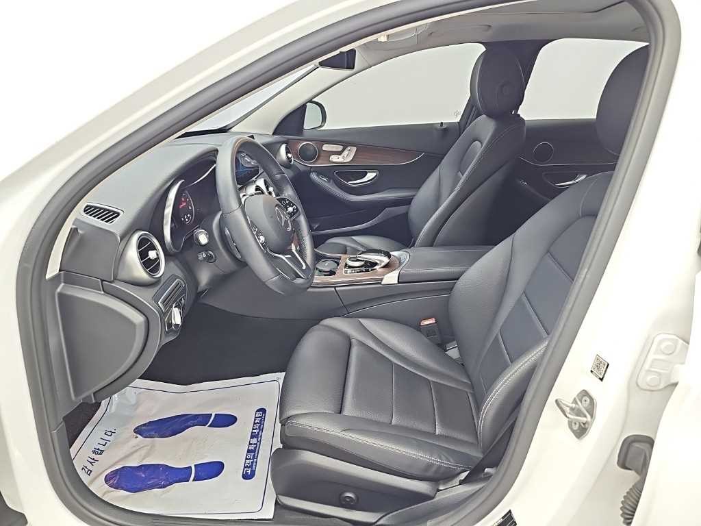 벤츠 C 클래스 C클래스 W205 C200 아방가르드 이미지 11