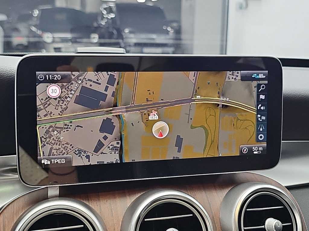 벤츠 C 클래스 C클래스 W205 C200 아방가르드 이미지 14