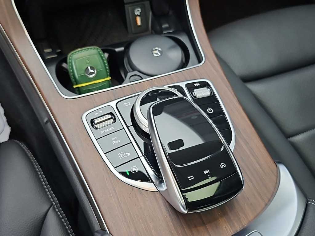 벤츠 C 클래스 C클래스 W205 C200 아방가르드 이미지 16