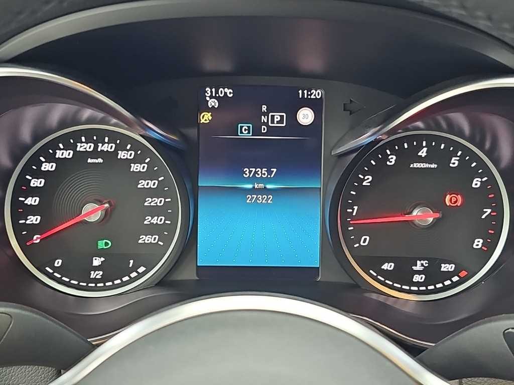 벤츠 C 클래스 C클래스 W205 C200 아방가르드 이미지 6