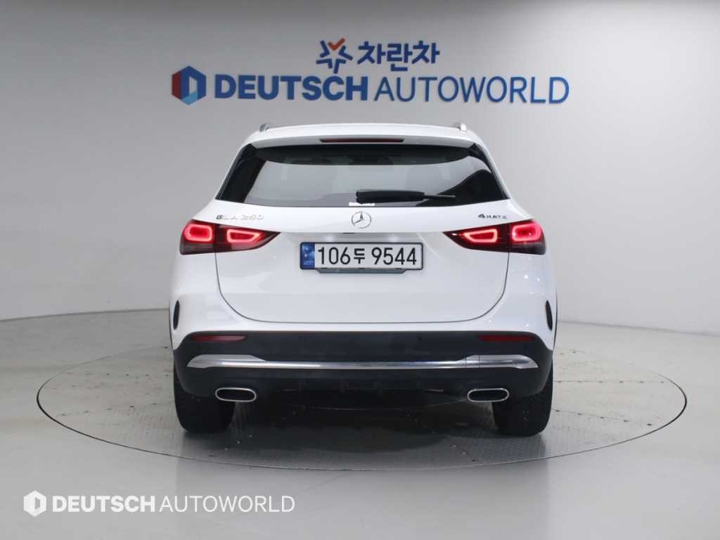벤츠 GLA 클래스 GLA클래스 H247 GLA250 4MATIC 이미지 4
