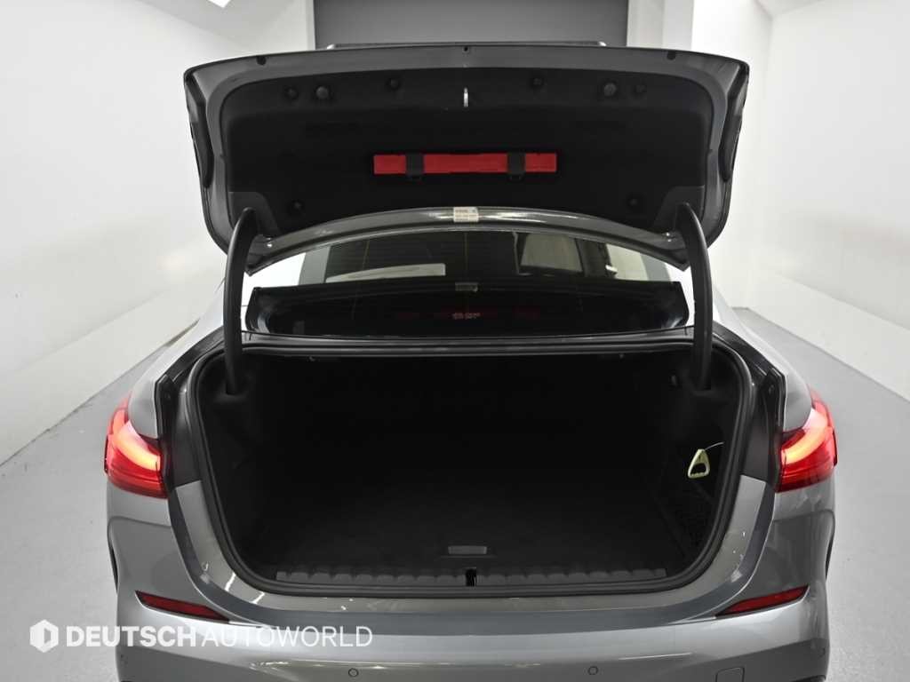 BMW 2시리즈 2시리즈 그란쿠페 (F44) 220i M 스포츠 이미지 19