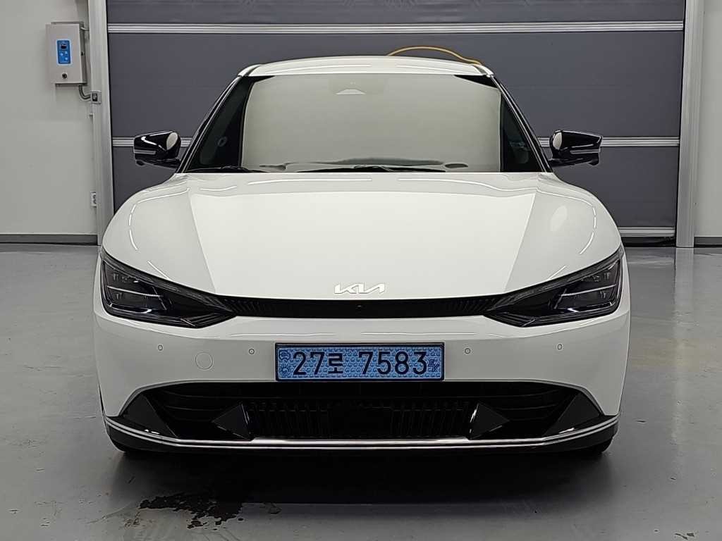 기아 EV6 롱레인지 어스 이미지 2