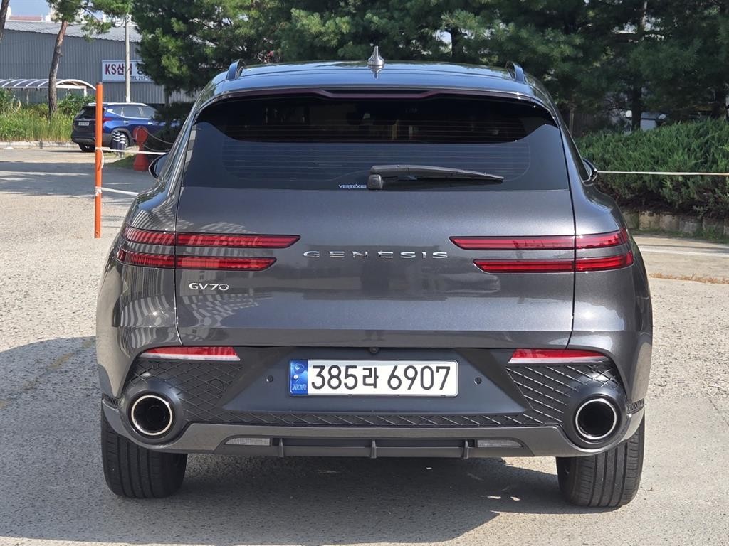 제네시스 GV70 2.5T 가솔린 2WD 스포츠 이미지 4