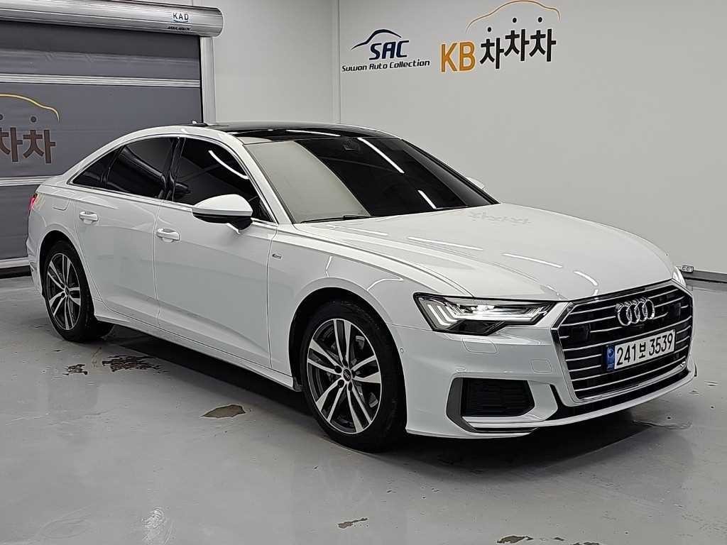 아우디 A6 A6 (C8) 45 TFSI 콰트로 프리미엄 이미지 4