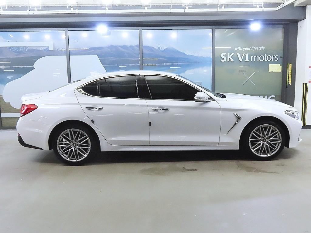 제네시스 G70 2.0T 어드밴스드 이미지 3