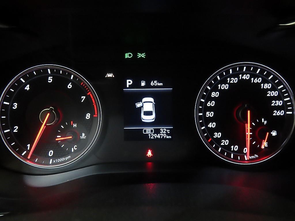 제네시스 G70 2.0T 어드밴스드 이미지 9