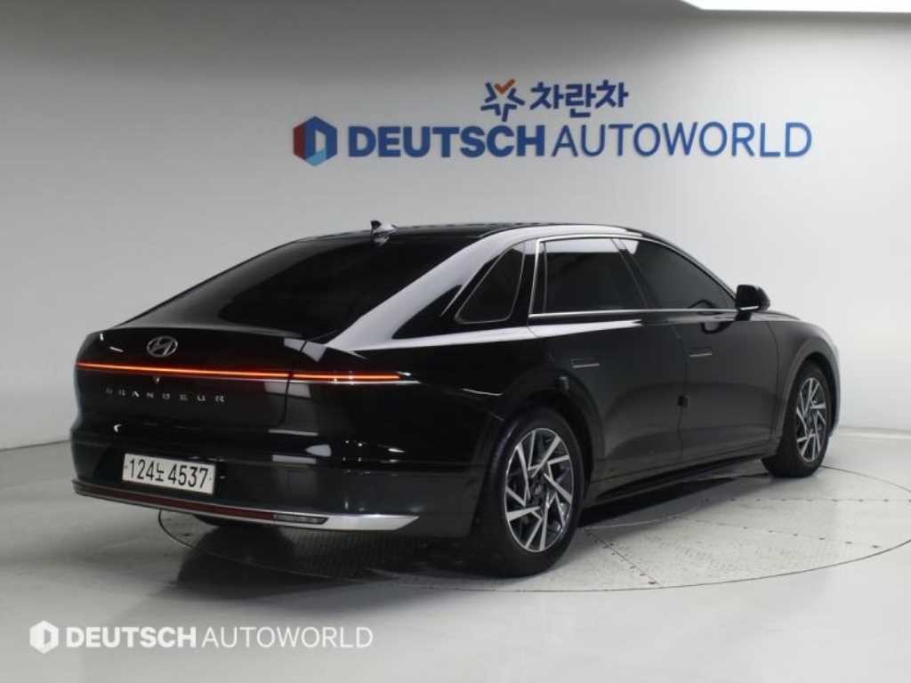현대 그랜저 그랜저 (GN7) 가솔린 2.5 2WD 프리미엄 이미지 3