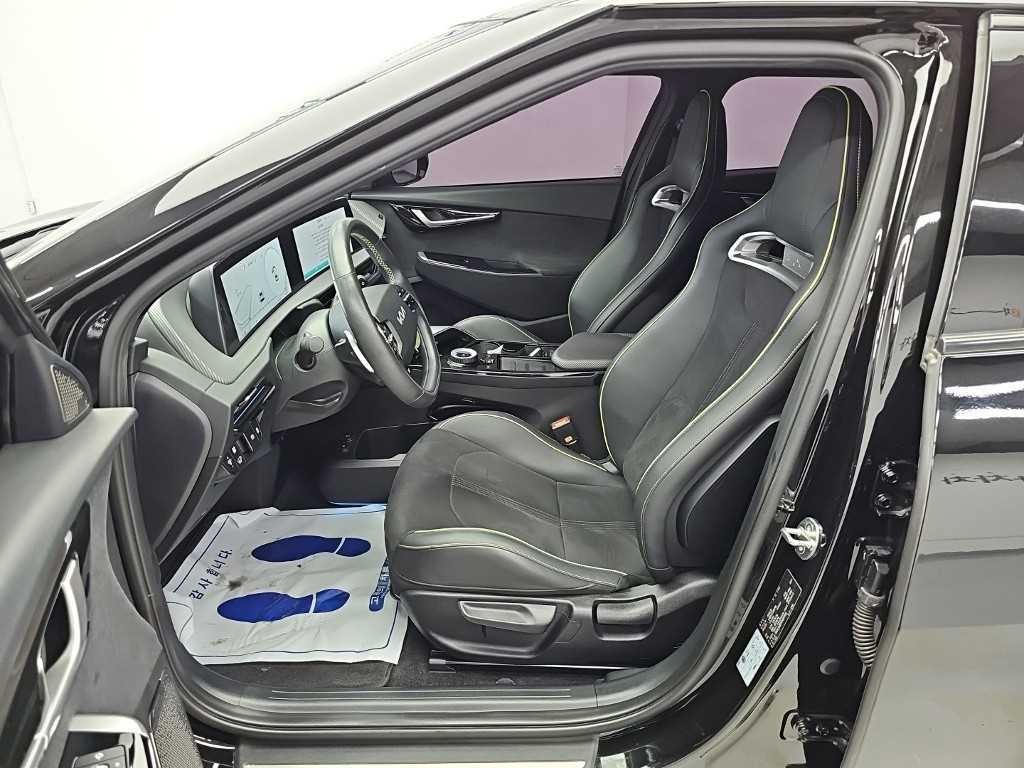 기아 EV6 GT AWD 이미지 11