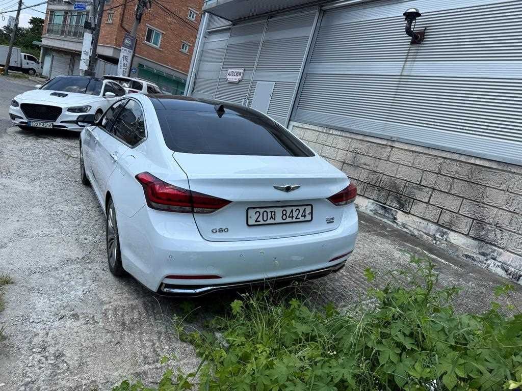 제네시스 G80 2.2D AWD 프리미엄 럭셔리 이미지 3