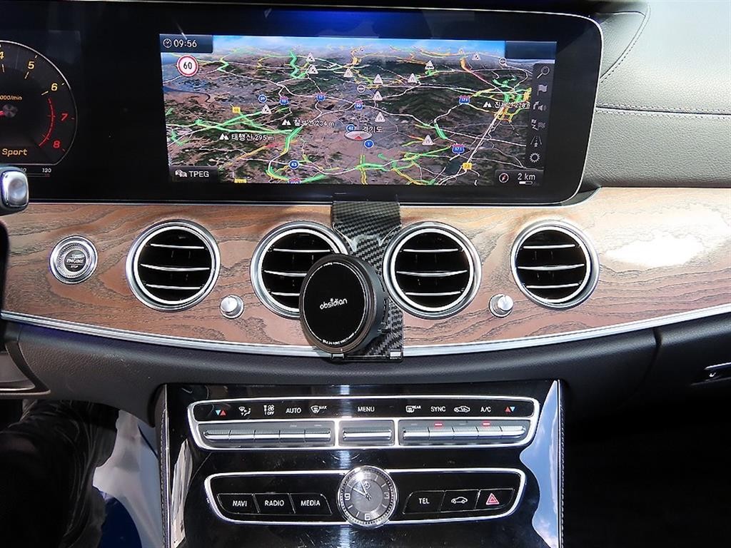 벤츠 E 클래스 E-클래스 W213 E300 4MATIC 익스클루시브 이미지 14
