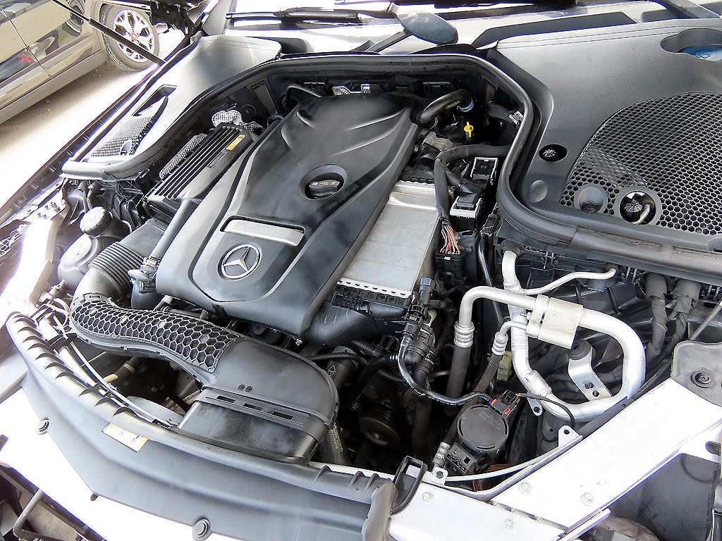 벤츠 E 클래스 E-클래스 W213 E300 4MATIC 익스클루시브 이미지 19