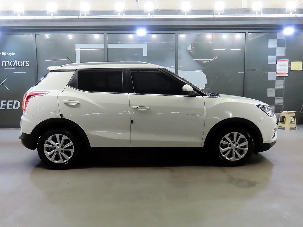 KG모빌리티(쌍용) 티볼리 티볼리 아머 2WD 가솔린 VX 이미지 3
