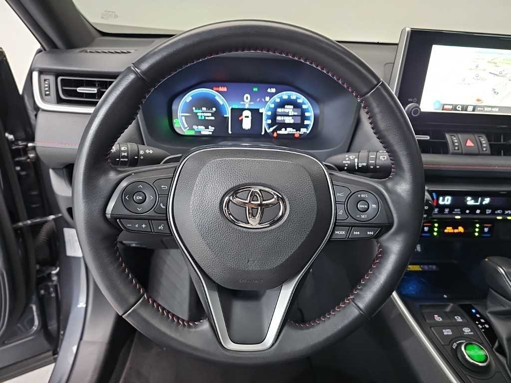 토요타 라브4 RAV4(5세대) 2.5 4WD PHEV XSE 이미지 9
