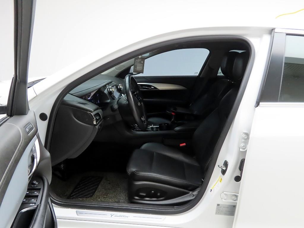 캐딜락 ATS 2.0 럭셔리 2WD 이미지 14