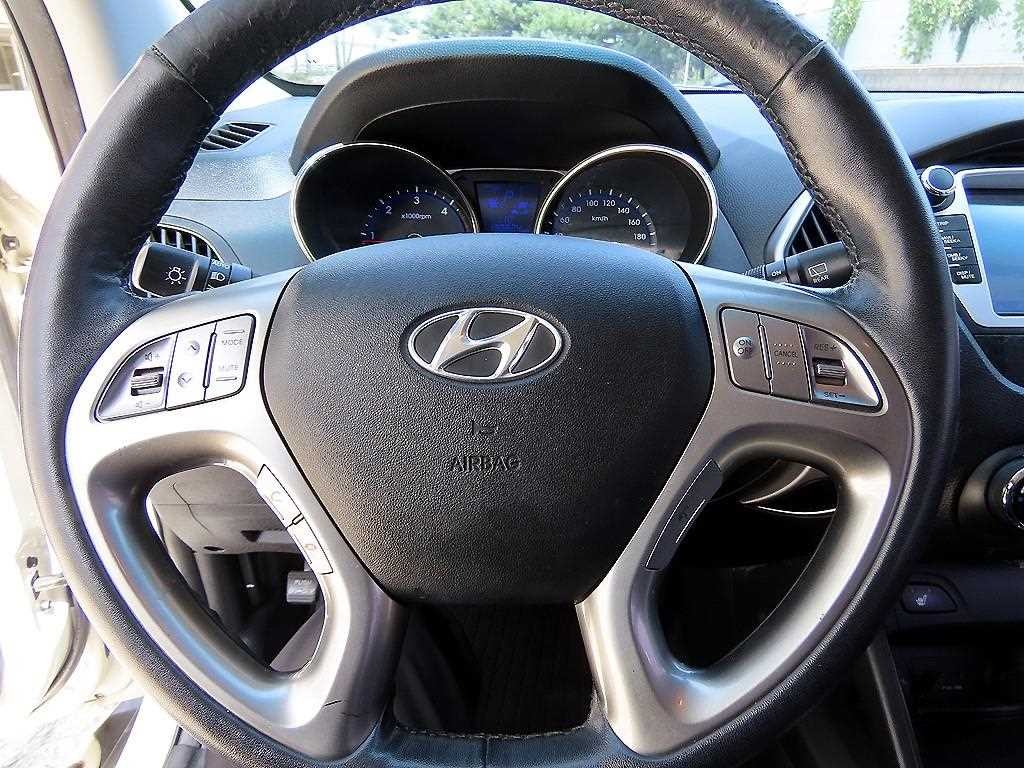 현대 투싼 투싼iX 2WD VGT LX20 럭셔리 이미지 8