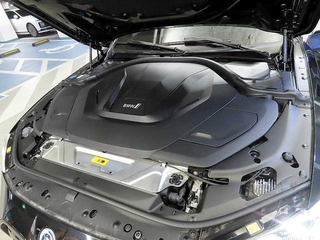 BMW i4 eDrive 40 M 스포츠 프로 이미지 19