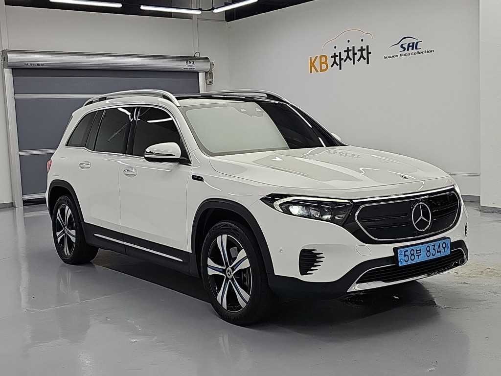 벤츠 EQB EQB (X243) EQB 300 4MATIC 이미지 4