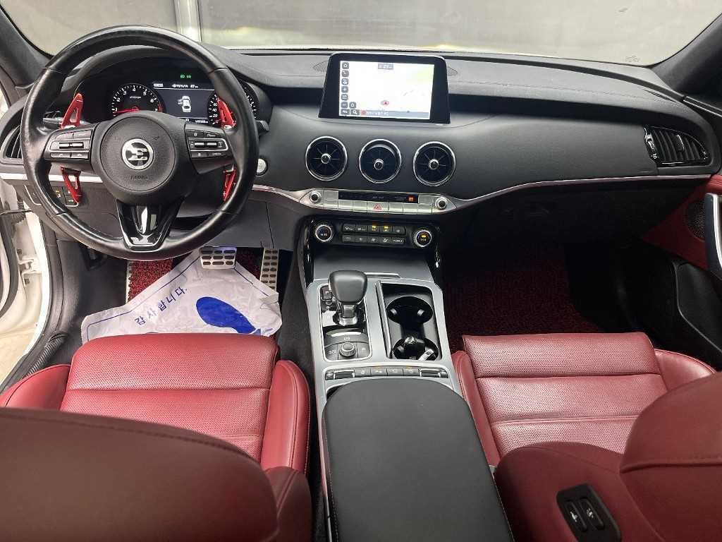기아 스팅어 가솔린 2.0 터보 2WD 플래티넘 이미지 7