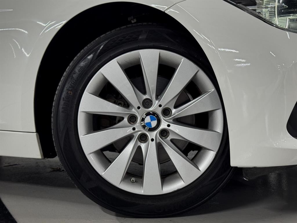 BMW 3시리즈 3시리즈 (F30) 320d 이미지 7