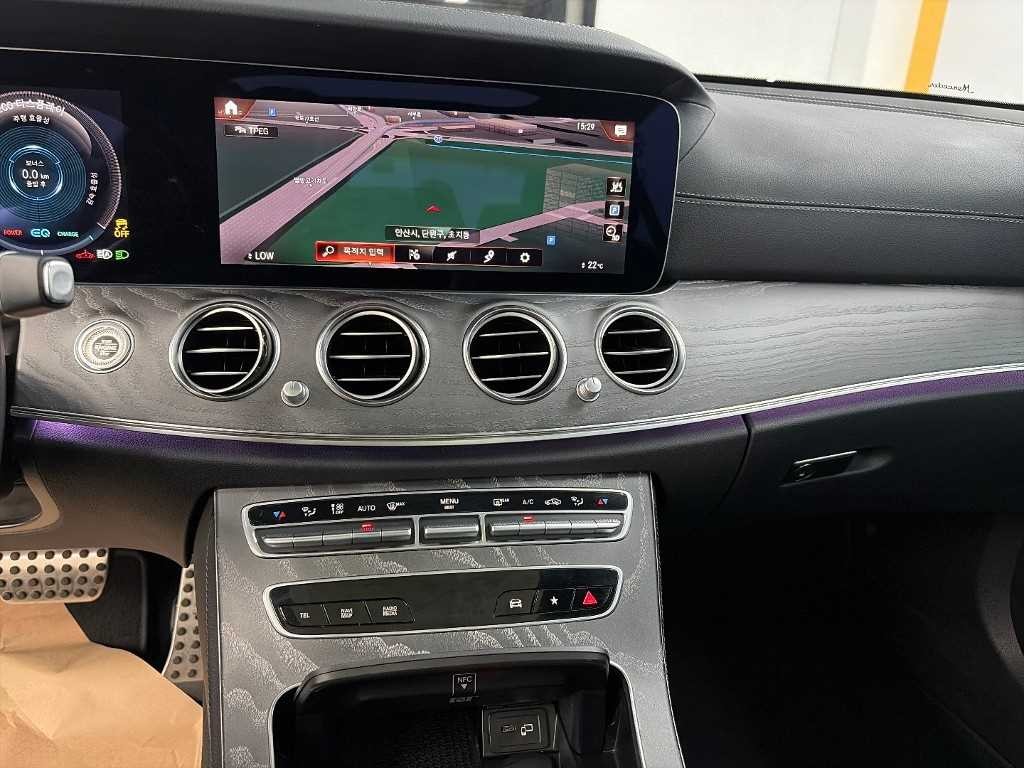 벤츠 E 클래스 E-클래스 W213 E350 4MATIC 아방가르드 이미지 10
