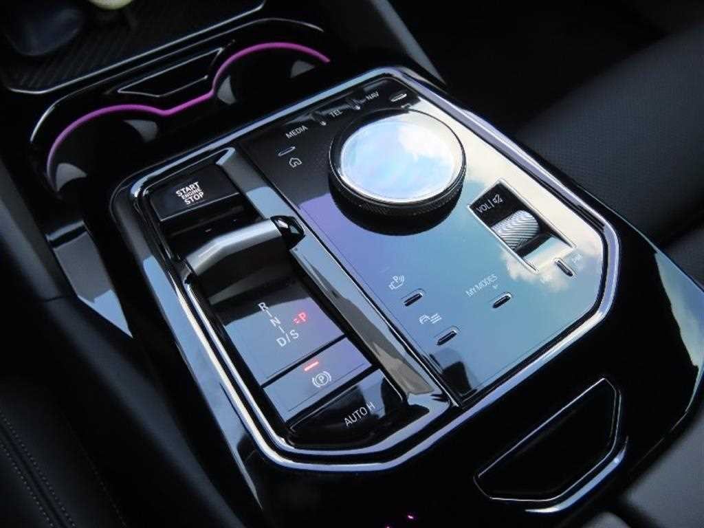 BMW 5시리즈 5시리즈 (G60) 520i M 스포츠 이미지 6