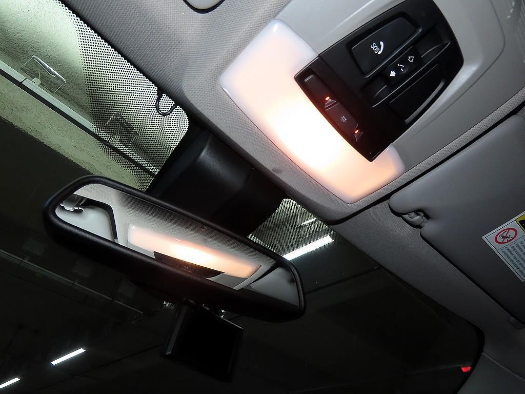 BMW 3시리즈 3시리즈 (F30) 320i 이미지 16