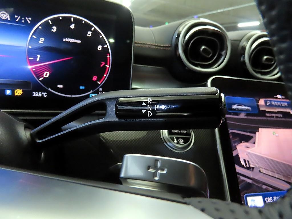 벤츠 C 클래스 C클래스 W206 C300 4MATIC 아방가르드 이미지 12