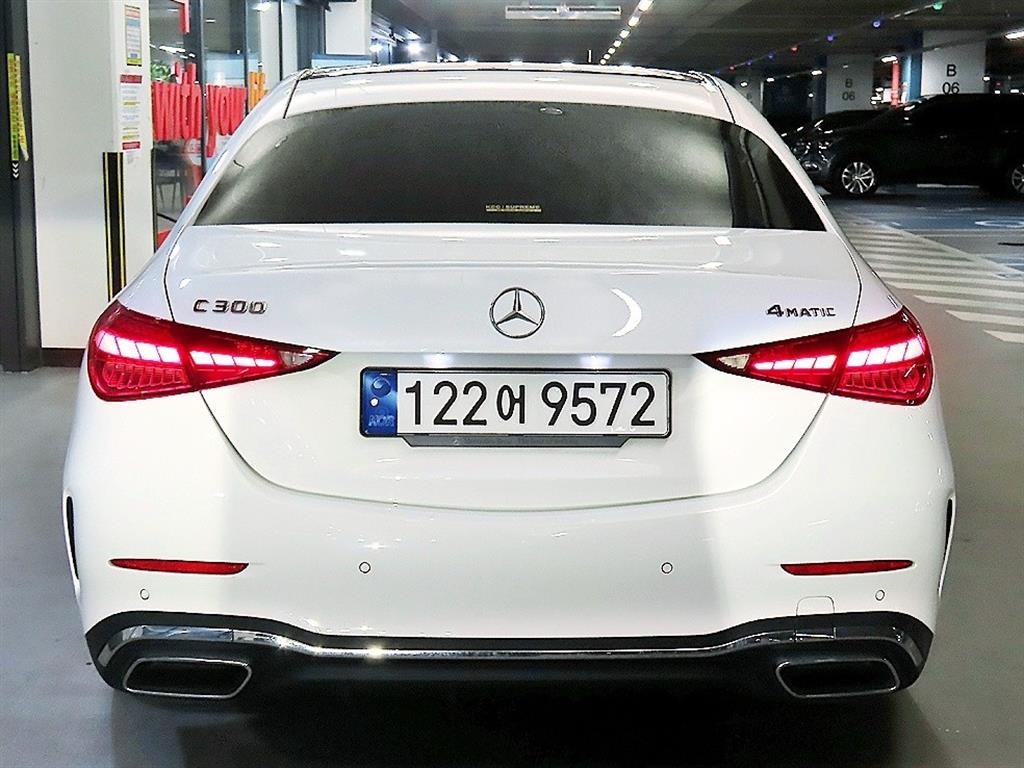 벤츠 C 클래스 C클래스 W206 C300 4MATIC 아방가르드 이미지 5