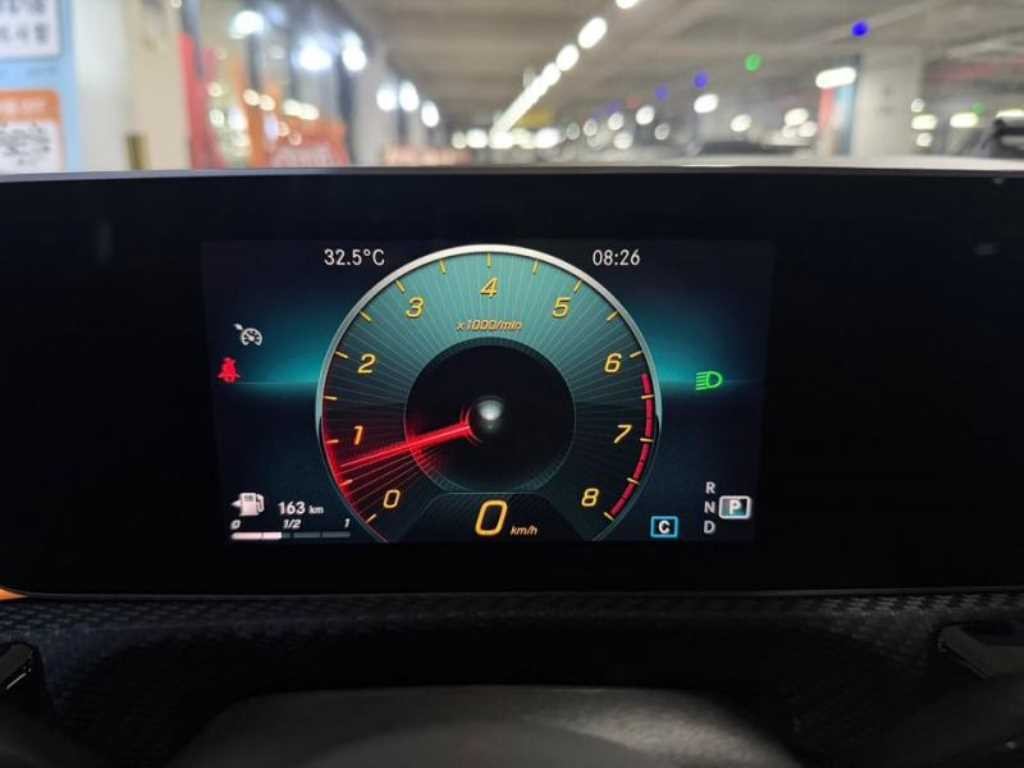 벤츠 A 클래스 A클래스 W177 A220 해치백 이미지 9