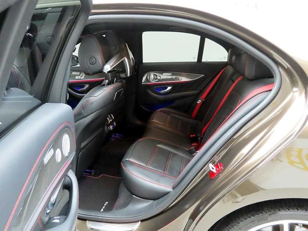 벤츠 E 클래스 E-클래스 W213 E43 AMG 4MATIC 이미지 13