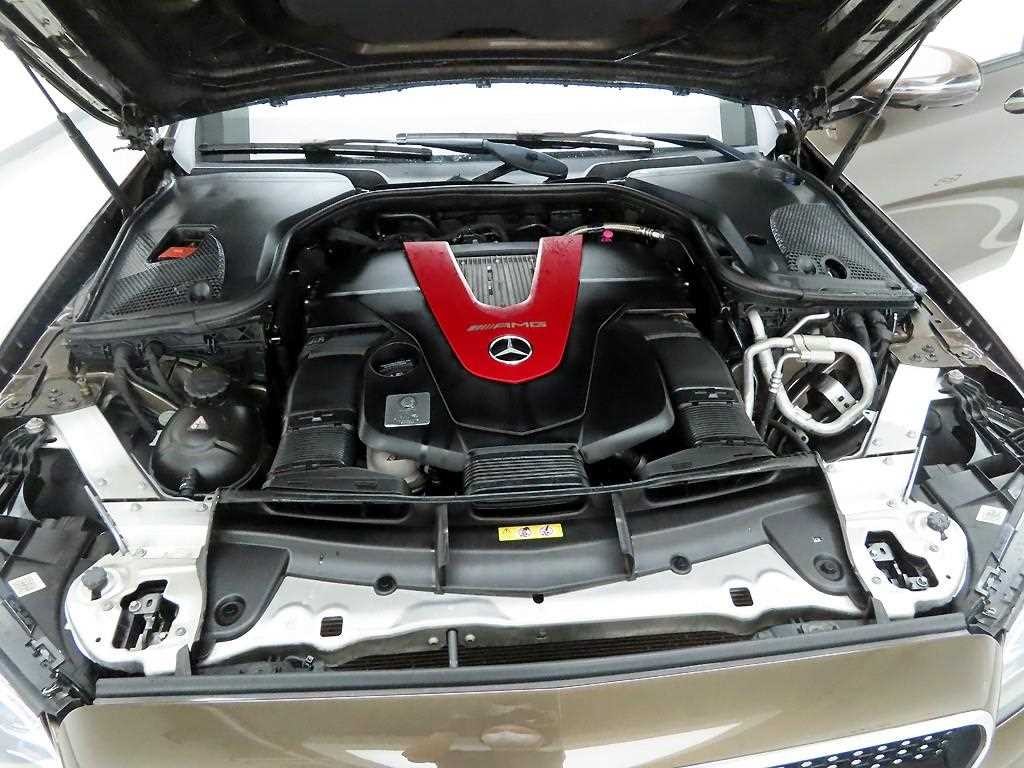 벤츠 E 클래스 E-클래스 W213 E43 AMG 4MATIC 이미지 20