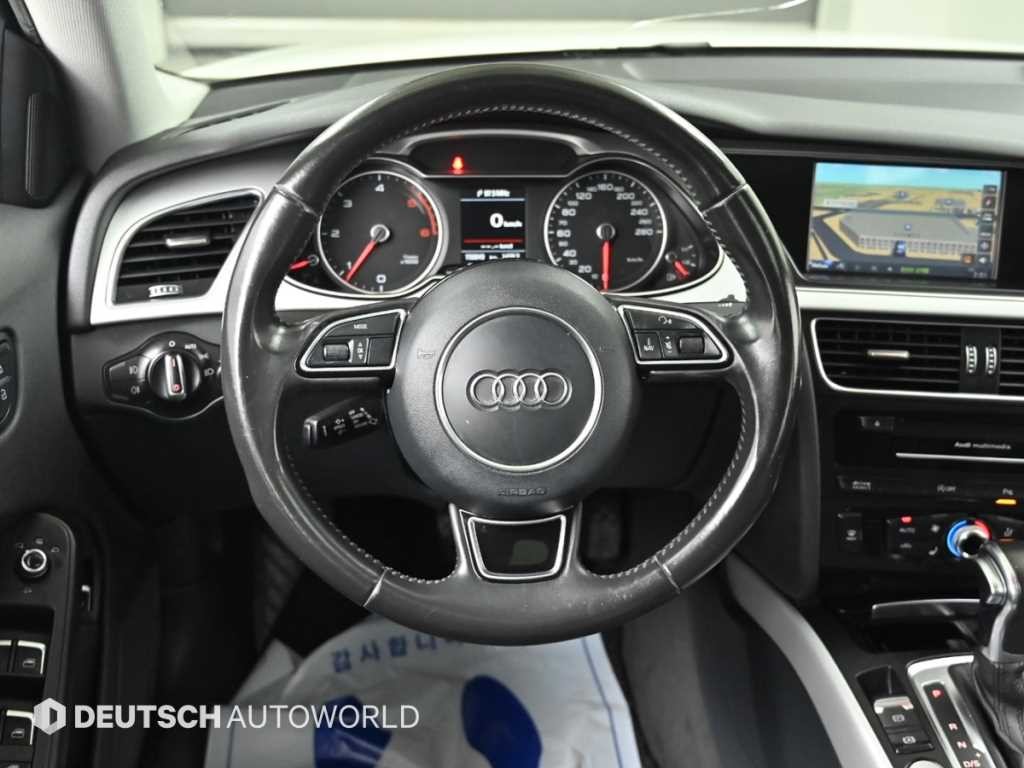 아우디 A4 뉴 A4 30 TDI 다이나믹 이미지 13
