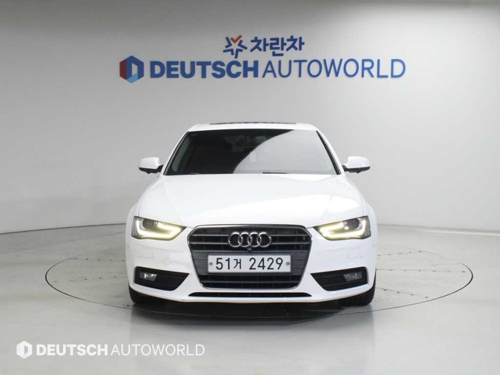 아우디 A4 뉴 A4 30 TDI 다이나믹 이미지 3